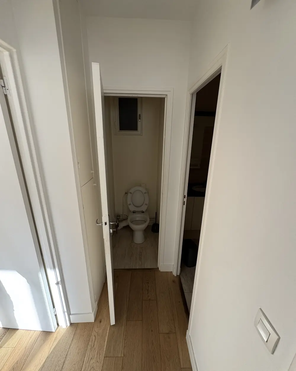 Appartement lumineux avant rénovation, Paris 17e