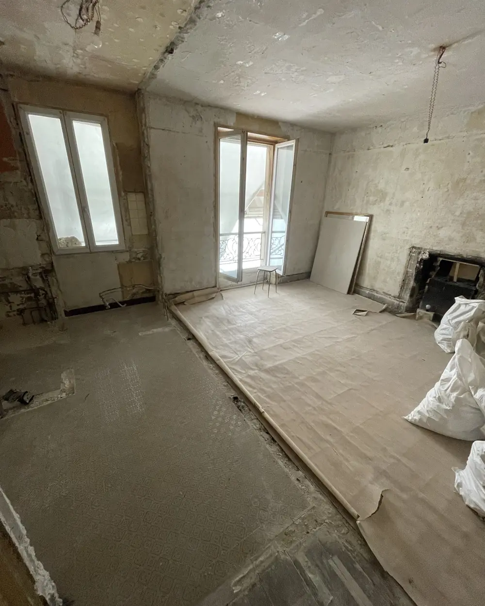 Avant travaux : studio optimisé, Paris 18e