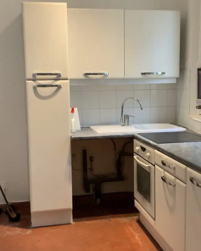 Avant travaux : cuisine, Paris 18e
