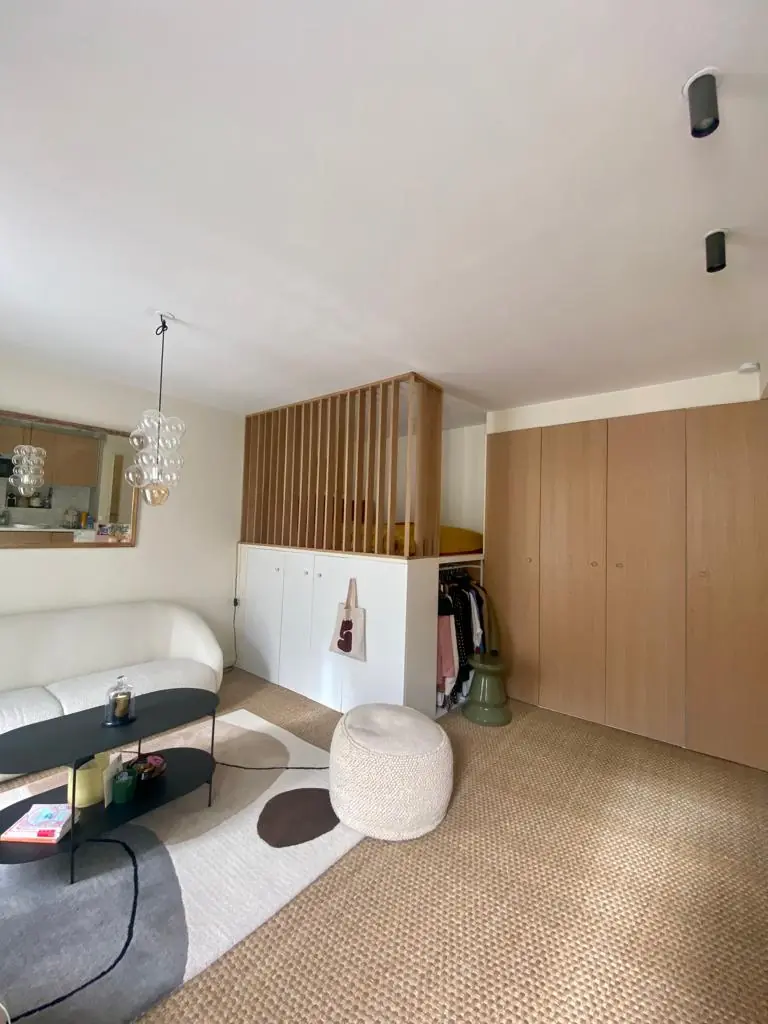 Studio optimisé après rénovation par DAR, Paris 18e