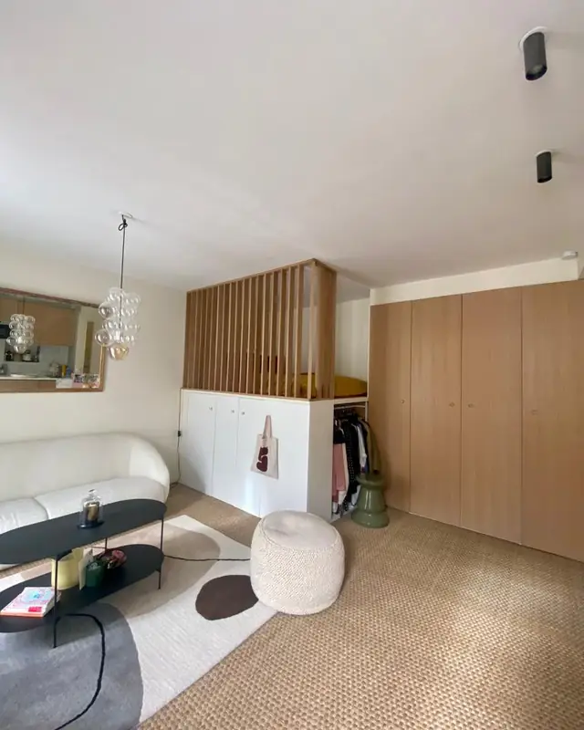 Studio optimisé après rénovation par DAR, Paris 18e