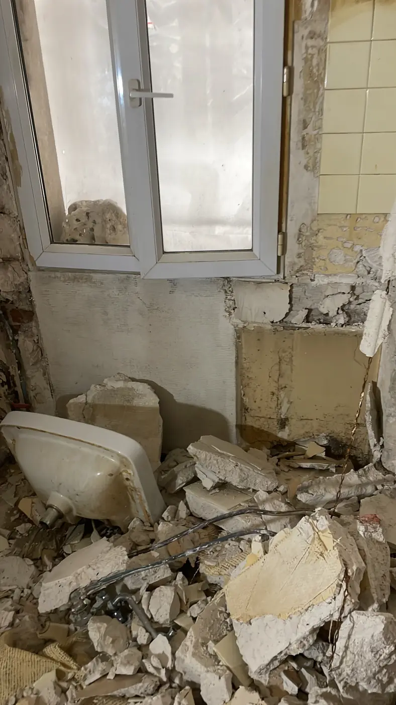 Ancienne salle d'eau démolie