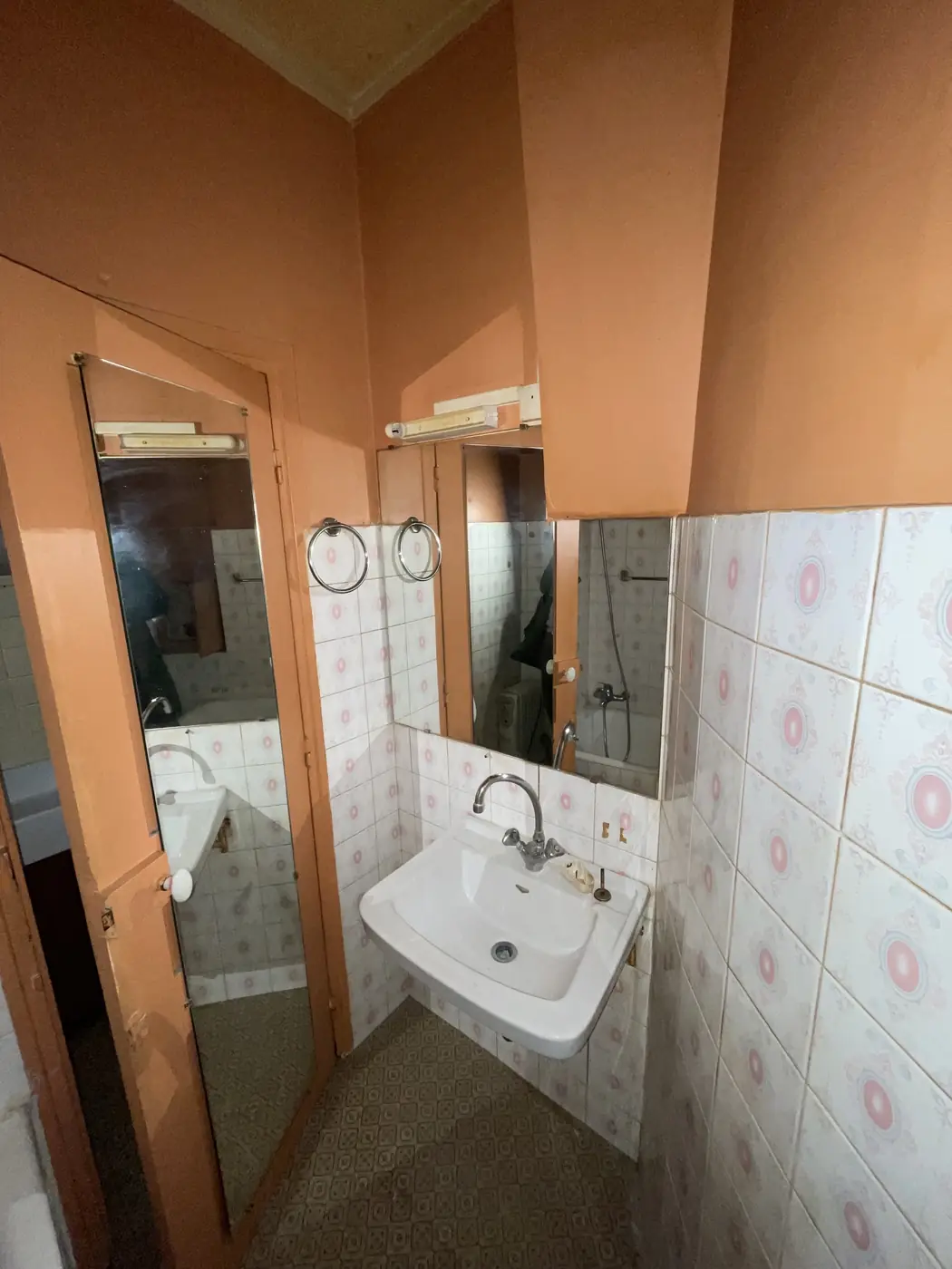 Studio optimisé avant travaux, Paris 18e