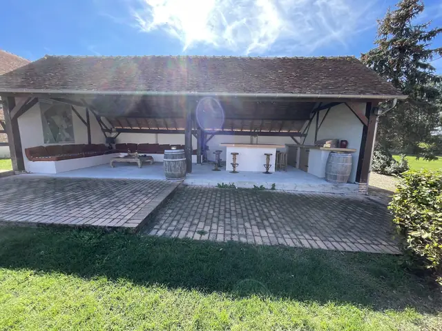 Longère, combles aménagés après rénovation par DAR, Sologne